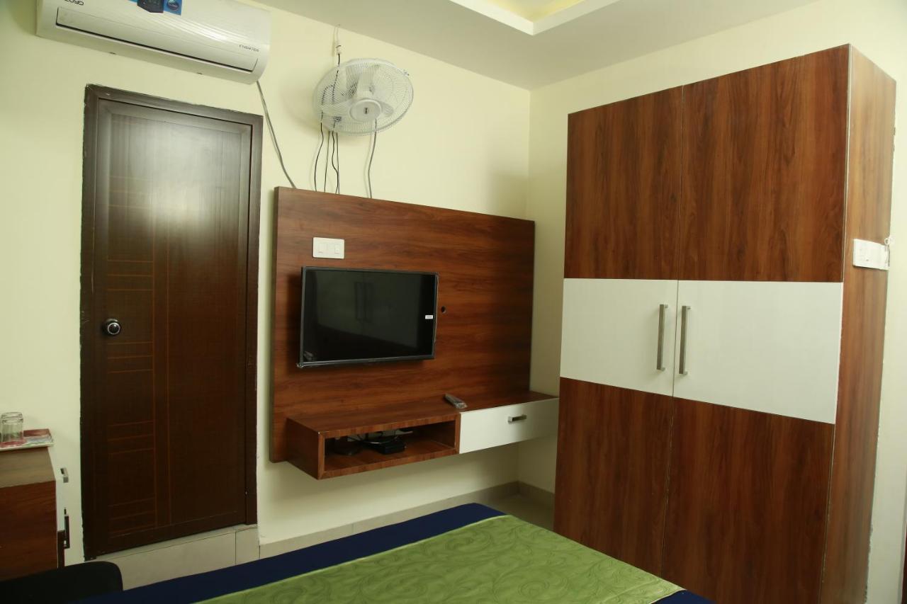 Dreams Residency Manjeri ภายนอก รูปภาพ